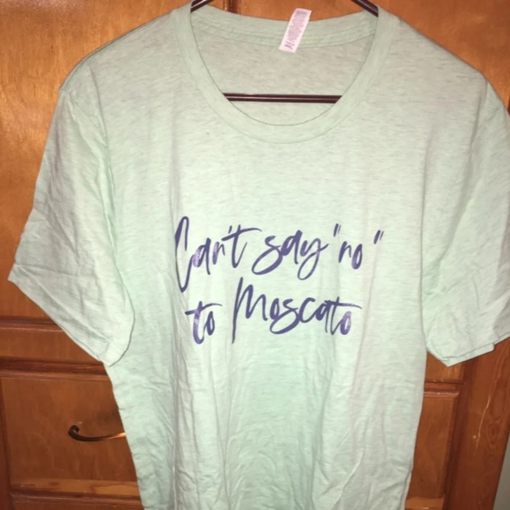 Can’t say no to moscato T shirt🔴
